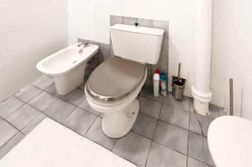 Apartment 26
